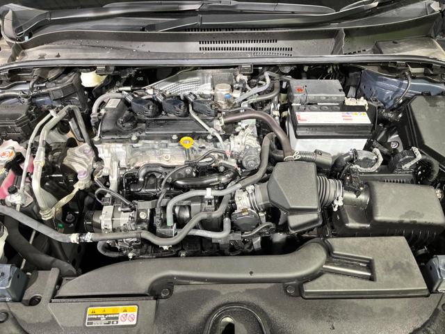 カローラツーリング ダブルバイビー　１０．５インチディスプレイオーディオ　バックカメラ　衝突被害軽減システム　レーダークルーズ　禁煙車　ハーフレザーシート　ＬＥＤヘッド　ＥＴＣ２．０　純正１７インチアルミ　車線逸脱警報　オートライト（18枚目）