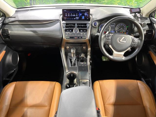 ＮＸ ＮＸ３００ｈ　バージョンＬ　サンルーフ　バックカメラ　衝突被害軽減システム　レーダークルーズ　電動リアゲート　レザーシート　前席シートエアコン　ドラレコ　コーナーセンサー　スマートキー　ＬＥＤヘッド　ＥＴＣ２．０（2枚目）