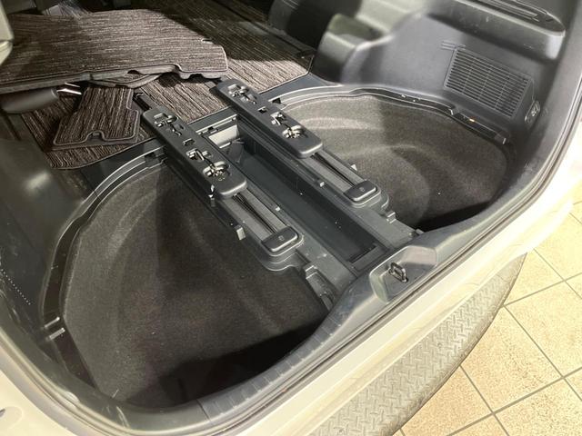 アルファード ２．５Ｓ　タイプゴールドＩＩ　純正９インチナビ　バックカメラ　両側パワースライドドア　レーダークルーズコントロール　リアオートエアコン　クリアランスソナー　パワーバックドア　スマートキー　ＥＴＣ　ドライブレコーダー（47枚目）