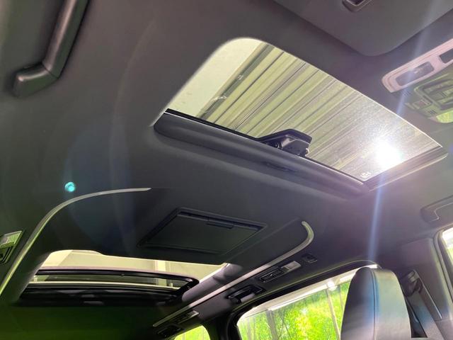 アルファード ２．５Ｓ　タイプゴールド　サンルーフ　両側電動ドア　純正ＳＤナビ　後席モニター　バックカメラ　衝突被害軽減システム　レーダークルーズ　禁煙車　電動リアゲート　ハーフレザーシート　ドラレコ　コーナーセンサー　スマートキー（3枚目）