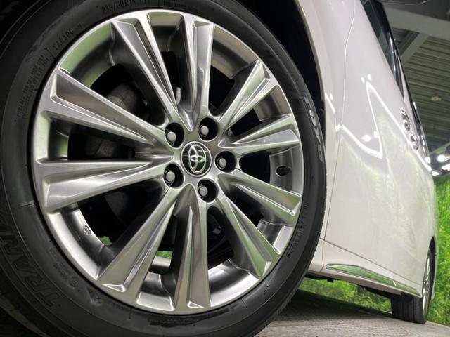 アルファード ２．５Ｓ　タイプゴールド　サンルーフ　両側電動ドア　純正ＳＤナビ　後席モニター　バックカメラ　衝突被害軽減システム　レーダークルーズ　禁煙車　電動リアゲート　ハーフレザーシート　ドラレコ　コーナーセンサー　スマートキー（14枚目）