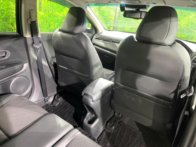 ヴェゼル ハイブリッドＺ・ホンダセンシング　ホンダセンシング　純正ナビ　バックカメラ　アダプティブクルーズコントロール　シートヒーター　ドライブレコーダー　ＥＴＣ　Ｂｌｕｅｔｏｏｔｈ接続　オートライト　純正１７インチアルミホイール（37枚目）