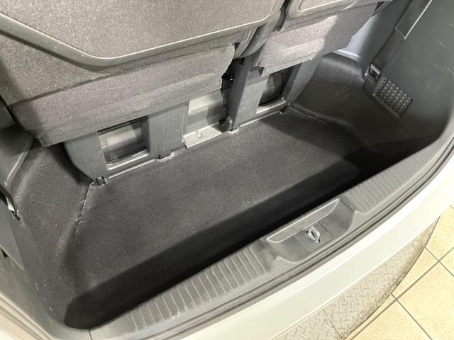 ステップワゴン ｅ：ＨＥＶスパーダ　プレミアムライン　純正１１．４インチナビ　両側電動ドア　全周囲カメラ　衝突被害軽減システム　レーダークルーズ　電動リアゲート　ハーフレザーシート　ドラレコ　コーナーセンサー　ＬＥＤヘッド　ＥＴＣ　純正１７インチアルミ（55枚目）