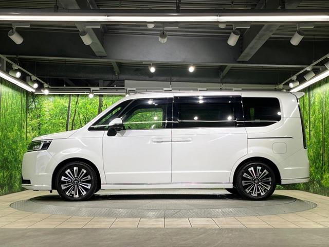 ステップワゴン ｅ：ＨＥＶスパーダ　プレミアムライン　純正１１．４インチナビ　両側電動ドア　全周囲カメラ　衝突被害軽減システム　レーダークルーズ　電動リアゲート　ハーフレザーシート　ドラレコ　コーナーセンサー　ＬＥＤヘッド　ＥＴＣ　純正１７インチアルミ（64枚目）