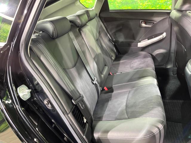 プリウス Ｇ　純正ＳＤナビ　バックカメラ　禁煙車　ハーフレザーシート　パワーシート　ドラレコ　スマートキー　ＨＩＤヘッド　ビルトインＥＴＣ　クルコン　オートライト　オートエアコン　Ｂｌｕｅｔｏｏｔｈ　ＣＤ（10枚目）