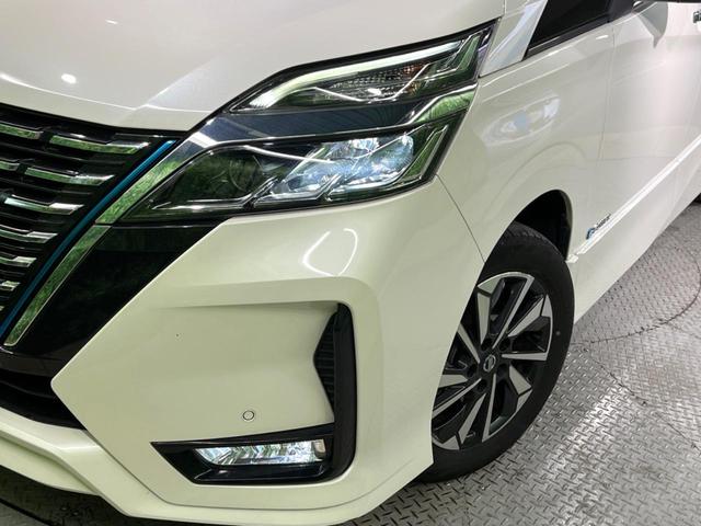 セレナ ｅ－パワー　ハイウェイスターＶ　フリップダウンモニター　純正１０インチナビ　全周囲カメラ　衝突被害軽減システム　レーダークルーズ　ハーフレザーシート　ドラレコ　コーナーセンサー　スマートキー　ＬＥＤヘッド　ビルトインＥＴＣ（13枚目）