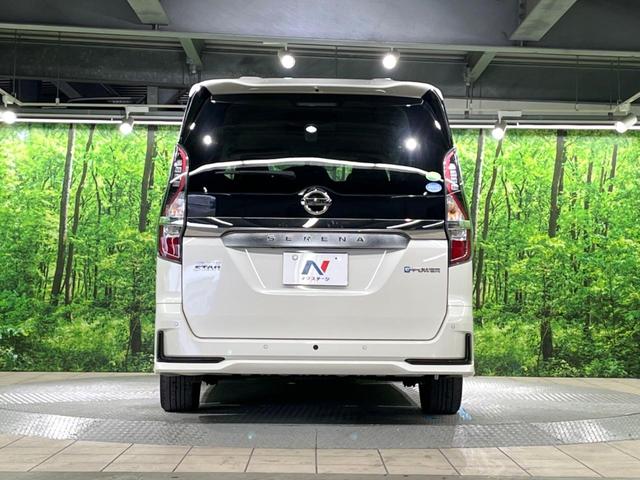 セレナ ｅ－パワー　ハイウェイスターＶ　フリップダウンモニター　純正１０インチナビ　全周囲カメラ　衝突被害軽減システム　レーダークルーズ　ハーフレザーシート　ドラレコ　コーナーセンサー　スマートキー　ＬＥＤヘッド　ビルトインＥＴＣ（16枚目）