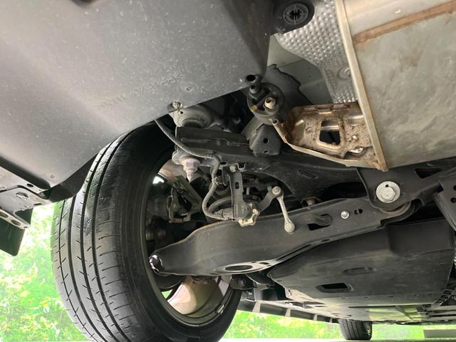 プリウス Ｓツーリングセレクション　フルエアロ　純正ＳＤナビ　バックカメラ　１００Ｖ電源　衝突被害軽減システム　禁煙車　レザー調シート　コーナーセンサー　スマートキー　ＬＥＤヘッド　ビルトインＥＴＣ　クルコン　純正１７インチアルミ（44枚目）