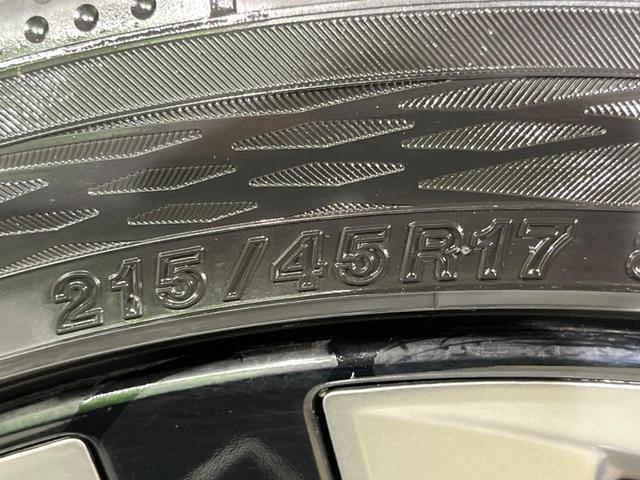 プリウス Ｓツーリングセレクション　フルエアロ　純正ＳＤナビ　バックカメラ　１００Ｖ電源　衝突被害軽減システム　禁煙車　レザー調シート　コーナーセンサー　スマートキー　ＬＥＤヘッド　ビルトインＥＴＣ　クルコン　純正１７インチアルミ（45枚目）