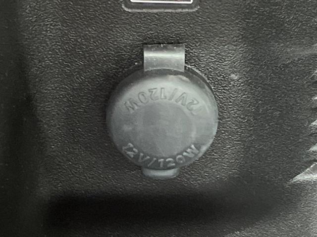 ジムニーシエラ ＪＣ　４ＷＤ　ＭＴ車　ＳＤナビ　バックカメラ　衝突被害軽減システム　レーダークルーズ　禁煙車　ドラレコ　スマートキー　ＬＥＤヘッド　ルーフレール　ＥＴＣ　純正１５インチアルミ　オートハイビーム（43枚目）