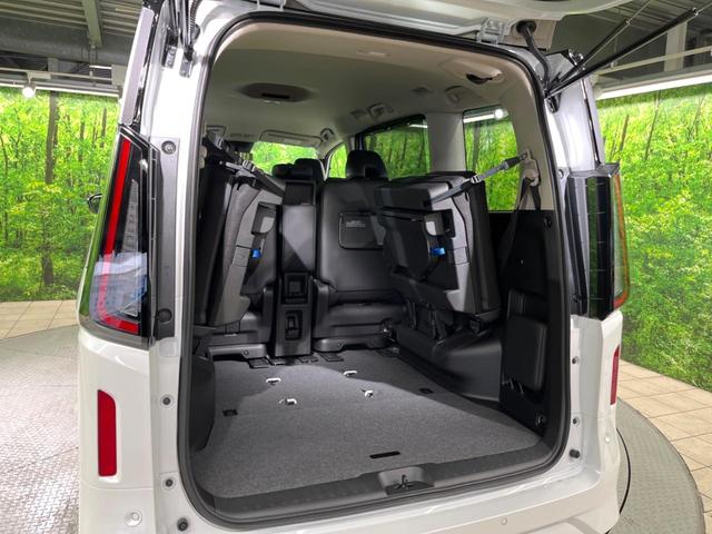 セレナ ｅ－パワー　ハイウェイスターＶ　両側電動ドア　全周囲カメラ　衝突被害軽減システム　レーダークルーズ　禁煙車　ハーフレザーシート　ドラレコ　コーナーセンサー　スマートキー　ＬＥＤヘッド　ビルトインＥＴＣ　純正１６インチアルミ（54枚目）