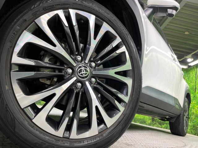 ヤリスクロス ハイブリッドＺ　バックカメラ　衝突被害軽減システム　レーダークルーズ　禁煙車　ハーフレザーシート　パワーシート　コーナーセンサー　スマートキー　ＬＥＤヘッド　ビルトインＥＴＣ　純正１８インチアルミ　オートハイビーム（13枚目）