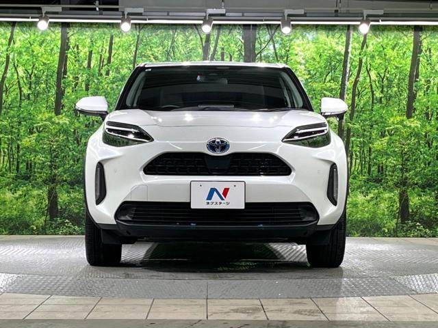 ヤリスクロス ハイブリッドＺ　バックカメラ　衝突被害軽減システム　レーダークルーズ　禁煙車　ハーフレザーシート　パワーシート　コーナーセンサー　スマートキー　ＬＥＤヘッド　ビルトインＥＴＣ　純正１８インチアルミ　オートハイビーム（14枚目）