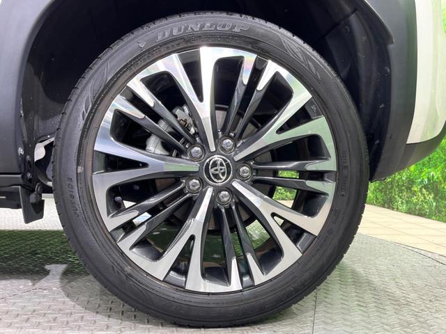 ヤリスクロス ハイブリッドＺ　バックカメラ　衝突被害軽減システム　レーダークルーズ　禁煙車　ハーフレザーシート　パワーシート　コーナーセンサー　スマートキー　ＬＥＤヘッド　ビルトインＥＴＣ　純正１８インチアルミ　オートハイビーム（49枚目）