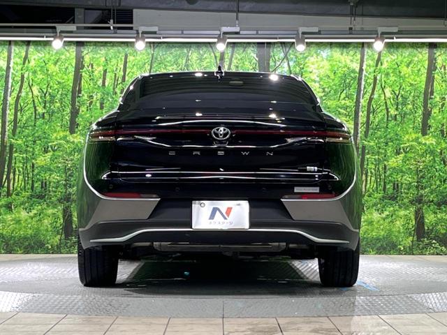 クラウンクロスオーバー Ｇアドバンスド・レザーパッケージ　４ＷＤ　全周囲カメラ　純正１２．３インチナビ　衝突被害軽減システム　禁煙車　レザーシート　前席シートエアコン　ドラレコ　コーナーセンサー　スマートキー　ＬＥＤヘッド　ＥＴＣ２．０　純正２１インチアルミ（15枚目）