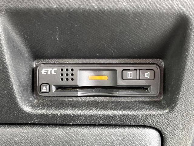 ステップワゴンスパーダ Ｚ　インターナビセレクション　両側電動ドア　純正ＳＤナビ　後席モニター　バックカメラ　禁煙車　スマートキー　ＨＩＤヘッド　ビルトインＥＴＣ　クルコン　純正１６インチアルミ　オートライト　オートエアコン　ＣＤ　ＤＶＤ再生　地デジ（24枚目）