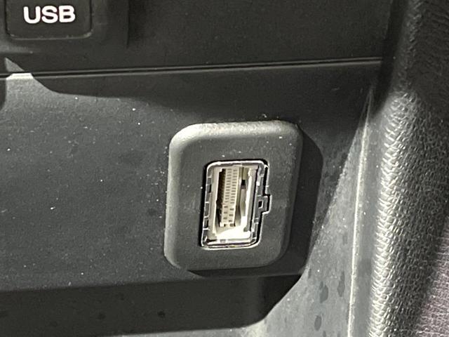 ステップワゴンスパーダ Ｚ　インターナビセレクション　両側電動ドア　純正ＳＤナビ　後席モニター　バックカメラ　禁煙車　スマートキー　ＨＩＤヘッド　ビルトインＥＴＣ　クルコン　純正１６インチアルミ　オートライト　オートエアコン　ＣＤ　ＤＶＤ再生　地デジ（38枚目）