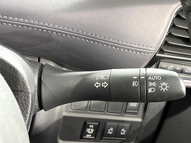 セレナ ｅ－パワー　ハイウェイスターＶ　純正１０型ナビ　両側電動ドア　全周囲カメラ　衝突被害軽減システム　プロパイロット　禁煙車　ドラレコ　コーナーセンサー　スマートキー　ビルトインＥＴＣ　純正１５インチアルミ　オートライト（33枚目）