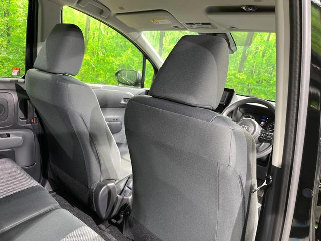 シエンタ ハイブリッドＸ　登録済未使用車　電動スライドドア　衝突被害軽減システム　レーダークルーズ　禁煙車　コーナーセンサー　スマートキー　ＬＥＤヘッド　オートハイビーム　車線逸脱警報　オートライト　オートエアコン（22枚目）