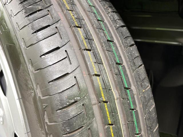 シエンタ ハイブリッドＸ　登録済未使用車　電動スライドドア　衝突被害軽減システム　レーダークルーズ　禁煙車　コーナーセンサー　スマートキー　ＬＥＤヘッド　オートハイビーム　車線逸脱警報　オートライト　オートエアコン（43枚目）