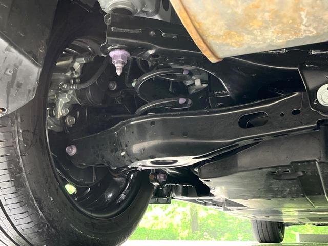 プリウス Ｘ　バックカメラ　トヨタセーフティセンス　　カロッツェリアディスプレイオーディオ　ＡＣ１００Ｖ　クリアランスソナー　レーダークルーズ　スマートキー　プッシュスタート　ＥＴＣ　オートエアコン　ＬＥＤヘッドラ（20枚目）