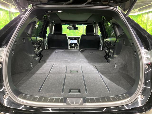 ハリアー プレミアム　サンルーフ　純正９インチナビ　レーダークルーズ　禁煙車　電動リアゲート　ハーフレザーシート　パワーシート　ドラレコ　コーナーセンサー　スマートキー　ＬＥＤヘッド　ビルトインＥＴＣ（10枚目）