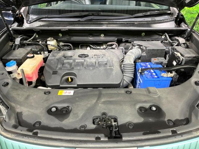 ハリアー プレミアム　サンルーフ　純正９インチナビ　レーダークルーズ　禁煙車　電動リアゲート　ハーフレザーシート　パワーシート　ドラレコ　コーナーセンサー　スマートキー　ＬＥＤヘッド　ビルトインＥＴＣ（18枚目）