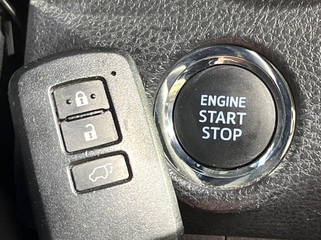 ハリアー プレミアム　サンルーフ　純正９インチナビ　レーダークルーズ　禁煙車　電動リアゲート　ハーフレザーシート　パワーシート　ドラレコ　コーナーセンサー　スマートキー　ＬＥＤヘッド　ビルトインＥＴＣ（26枚目）