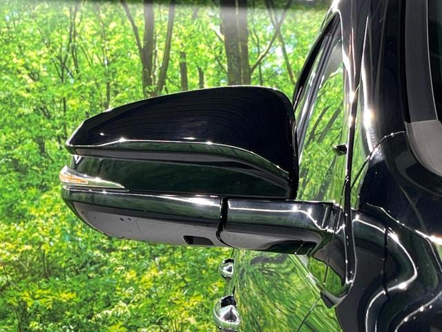 ハリアー プレミアム　サンルーフ　純正９インチナビ　レーダークルーズ　禁煙車　電動リアゲート　ハーフレザーシート　パワーシート　ドラレコ　コーナーセンサー　スマートキー　ＬＥＤヘッド　ビルトインＥＴＣ（52枚目）