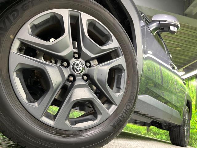 ＲＡＶ４ ハイブリッドアドベンチャー　４ＷＤ　バックカメラ　衝突被害軽減システム　レーダークルーズ　禁煙車　ハーフレザーシート　前席シートエアコン　パワーシート　ドラレコ　コーナーセンサー　スマートキー　ＬＥＤヘッド　ＥＴＣ２．０（12枚目）