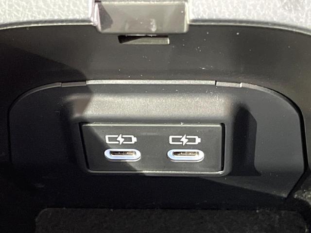 ＲＡＶ４ ハイブリッドアドベンチャー　４ＷＤ　バックカメラ　衝突被害軽減システム　レーダークルーズ　禁煙車　ハーフレザーシート　前席シートエアコン　パワーシート　ドラレコ　コーナーセンサー　スマートキー　ＬＥＤヘッド　ＥＴＣ２．０（34枚目）