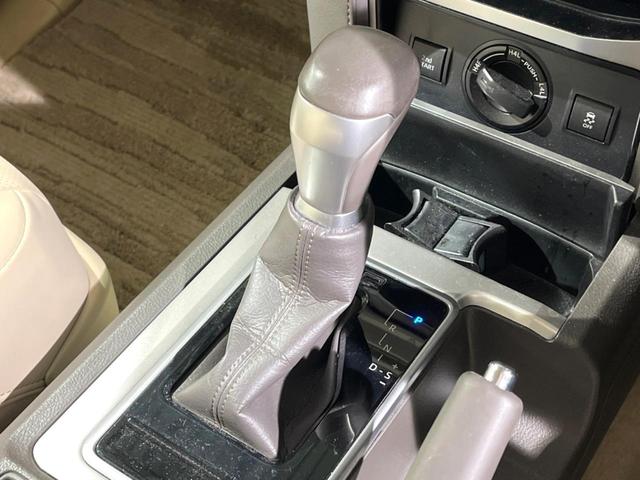 ランドクルーザープラド ＴＸ　Ｌパッケージ　マットブラックエディション　４ＷＤ　ＢＩＧ－Ｘ９型ナビ　７人乗り　サンルーフ　衝突被害軽減システム　レーダークルーズ　禁煙車　レザーシート　コーナーセンサー　スマートキー　ＬＥＤヘッド　ビルトインＥＴＣ　純正１９インチアルミ（39枚目）