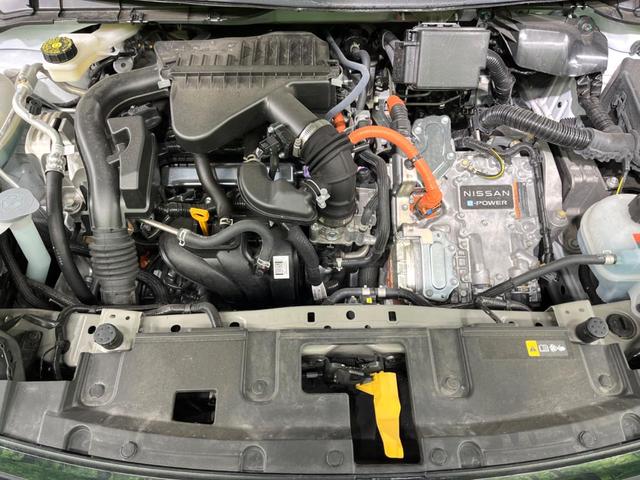 ノート X バックカメラ 衝突被害軽減システム 禁煙車 コーナーセンサー スマートキー LEDヘッド ETC オートハイビーム 車線逸脱警報 オートライト オートエアコン Bluetooth(17枚目)