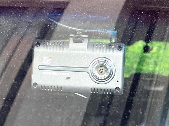 ハリアーハイブリッド Ｚ　全周囲カメラ　ＪＢＬサウンド　衝突被害軽減システム　レーダークルーズ　禁煙車　電動リアゲート　ハーフレザーシート　パワーシート　ドラレコ　コーナーセンサー　スマートキー　ＬＥＤヘッド　ＥＴＣ２．０（7枚目）