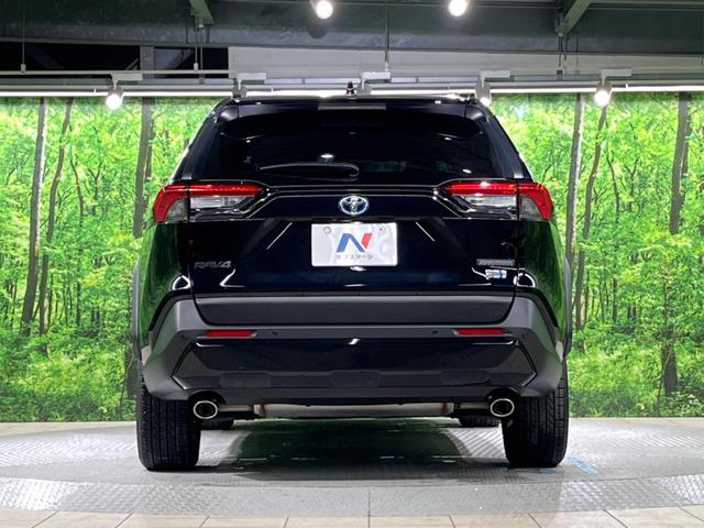 ＲＡＶ４ ハイブリッドアドベンチャー　サンルーフ　純正ＤＡ　４ＷＤ　全周囲カメラ　衝突被害軽減システム　レーダークルーズ　電動リアゲート　シートエアコン　パワーシート　コーナーセンサー　ＬＥＤヘッド　ルーフレール　ＥＴＣ２．０（15枚目）