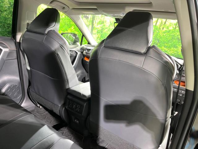 ＲＡＶ４ ハイブリッドアドベンチャー　サンルーフ　純正ＤＡ　４ＷＤ　全周囲カメラ　衝突被害軽減システム　レーダークルーズ　電動リアゲート　シートエアコン　パワーシート　コーナーセンサー　ＬＥＤヘッド　ルーフレール　ＥＴＣ２．０（27枚目）