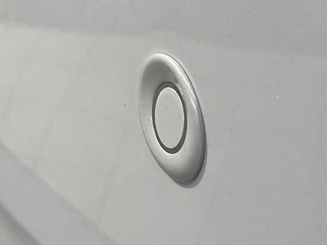 ハリアー プレミアム　ＳＤナビ　バックカメラ　衝突被害軽減システム　レーダークルーズ　禁煙車　電動リアゲート　レザーシート　パワーシート　ドラレコ　コーナーセンサー　スマートキー　ＬＥＤヘッド（47枚目）