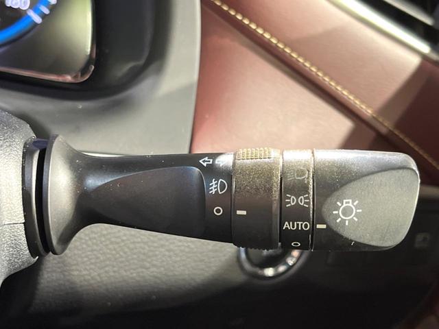 ハリアー プレミアム SDナビ バックカメラ 衝突被害軽減システム 禁煙車 電動リアゲート パワーシート ドラレコ スマートキー LEDヘッド ビルトインETC 純正18インチアルミ オートハイビーム 車線逸脱警報(29枚目)