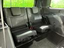3列目シートはもちろん状態良好☆大人でもゆったりと座って頂けますので、大人数でのお出かけもラクラクです♪ご家族で、気の知れた仲間で、ドライブに行くのが楽しみですね♪