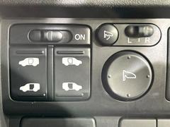 ξ¦ѥ饤ɥɥۥޡȥ䱿žʤΥåǸξ¦饤ɥɥγĤǽưϤƥɥ򳫤ɬפ̵ʤͤǤñ˳ĤǤŬǤ 4