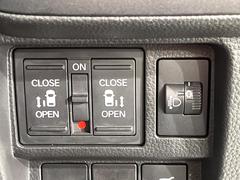 ��ξ¦�ѥ���饤�ɥɥ��ۥ��ޡ��ȥ����䱿ž�ʤΥ����å��Ǹ���ξ¦���饤�ɥɥ��γ��Ĥ���ǽ����ư�������Ϥ�����ƥɥ��򳫤���ɬ�פ�̵���������ʤ����ͤǤ��ñ�˳����Ĥ�Ǥ���Ŭ�Ǥ��� 6