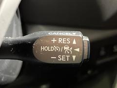 �ڥ졼�������롼������ȥ�����۹�®ƻϩ�Ǥ�Ĺ��Υ���Ԥ��ڤˡ�����ư��®�٤��ݤĥ��롼������ȥ����뤬�����ͷڸ������ƥ��Ϣ�Ȥ��������μ�ξ���Τ��Ƽִ֤��ݤĤ褦��®��Ĵ�ᤷ�Ƥ���ޤ����� 7