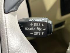 �ڥ졼�������롼������ȥ�����۹�®ƻϩ�Ǥ�Ĺ��Υ���Ԥ��ڤˡ�����ư��®�٤��ݤĥ��롼������ȥ����뤬�����ͷڸ������ƥ��Ϣ�Ȥ��������μ�ξ���Τ��Ƽִ֤��ݤĤ褦��®��Ĵ�ᤷ�Ƥ���ޤ����� 7