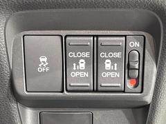 ��ξ¦�ѥ���饤�ɥɥ��ۥ��ޡ��ȥ����䱿ž�ʤΥ����å��Ǹ���ξ¦���饤�ɥɥ��γ��Ĥ���ǽ����ư�������Ϥ�����ƥɥ��򳫤���ɬ�פ�̵���������ʤ����ͤǤ��ñ�˳����Ĥ�Ǥ���Ŭ�Ǥ��� 3