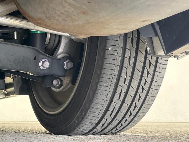 クラウンハイブリッド Ｓ　エレガンススタイル　純正ナビ　バックカメラ　ブラインドスポットモニター　プリクラッシュセーフティ　レーダークルーズコントロール　ステアリングヒーター　シートヒーター　パワーシート　純正１８インチアルミホイール　ＥＴＣ（36枚目）