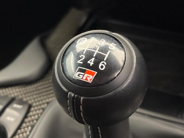 スープラ RZ 6MT TRDマフラー メーカーナビ バックカメラ JBLサウンド ブラインドスポットモニター 衝突軽減 レーダークルーズコントロール メモリーシート シートヒーター 19インチアルミホイール(3枚目)