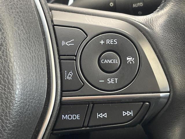 カムリ WS Tコネクトナビ ブラインドスポットモニター バックカメラ 純正OP18インチアルミホイール レーダークルーズコントロール プリクラッシュセーフティ オートブレーキホールド パワーシート ETC(8枚目)