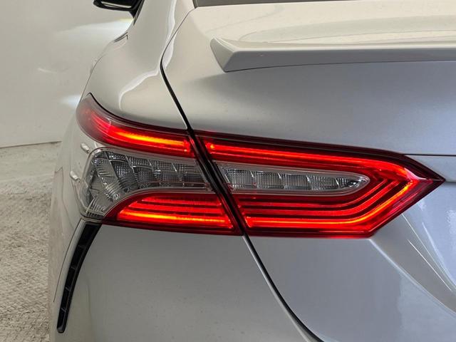 カムリ WS Tコネクトナビ ブラインドスポットモニター バックカメラ 純正OP18インチアルミホイール レーダークルーズコントロール プリクラッシュセーフティ オートブレーキホールド パワーシート ETC(32枚目)