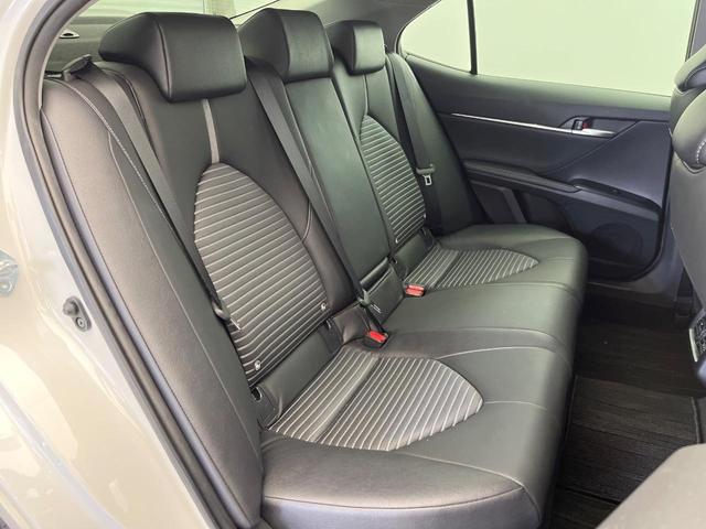 カムリ WS Tコネクトナビ ブラインドスポットモニター バックカメラ 純正OP18インチアルミホイール レーダークルーズコントロール プリクラッシュセーフティ オートブレーキホールド パワーシート ETC(43枚目)