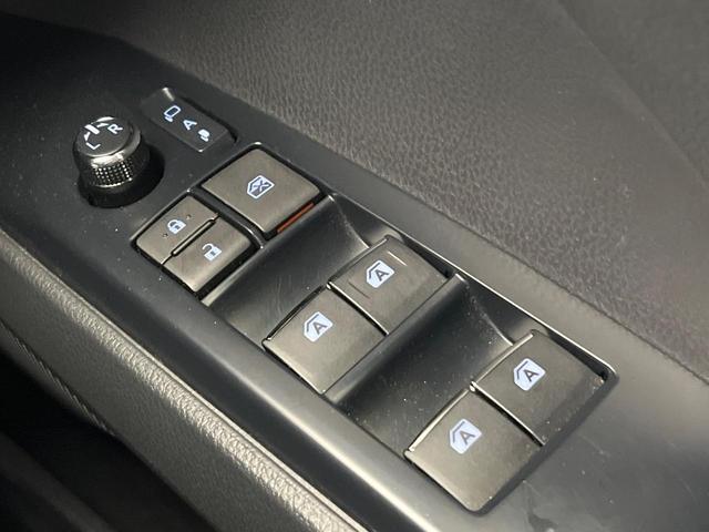 カムリ WS Tコネクトナビ ブラインドスポットモニター バックカメラ 純正OP18インチアルミホイール レーダークルーズコントロール プリクラッシュセーフティ オートブレーキホールド パワーシート ETC(50枚目)